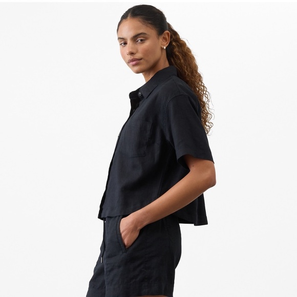 Athleta Retreat Short Sleeve Linen Button Down shirt Sz medium black - like new! - Picture 4 of 12